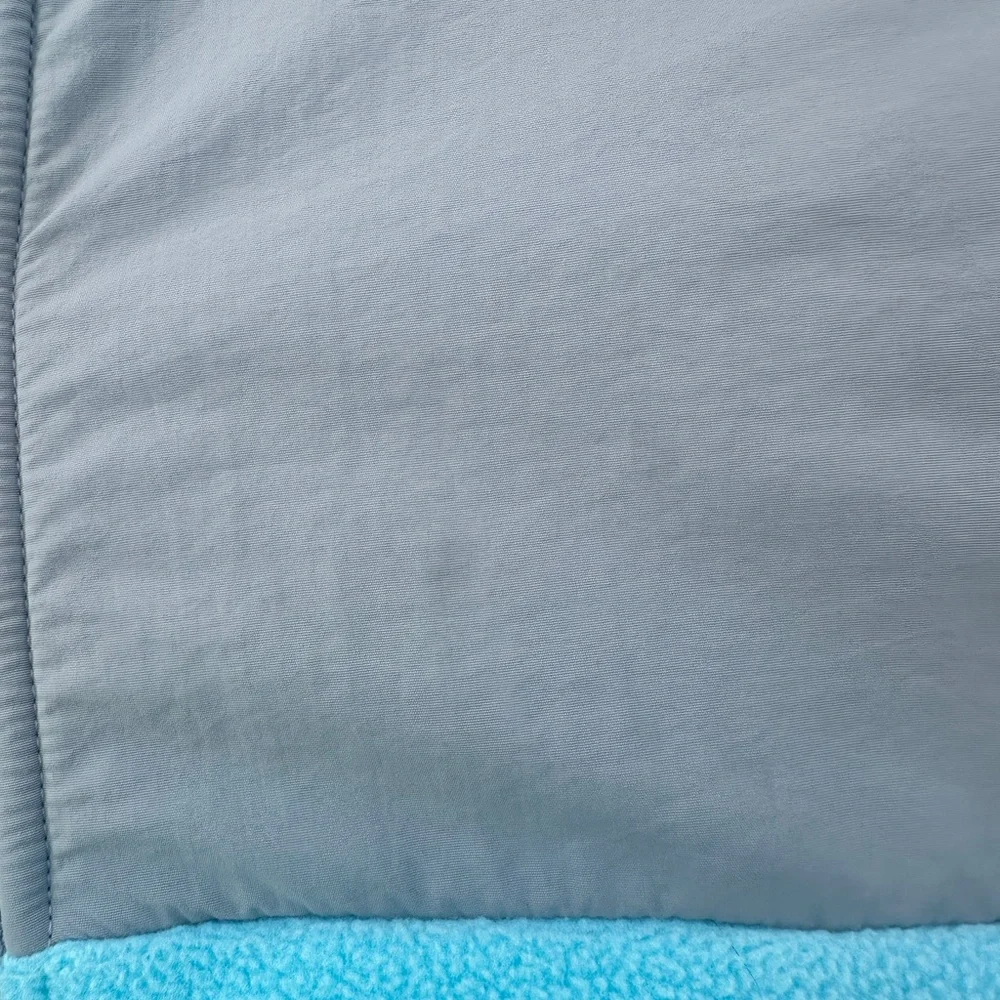 The North Face Kids Fleece Jacket - Blue and Gray - Picture 5 of 5